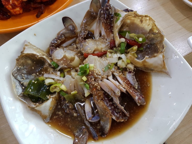  바람아래꽃돌게장에서 게장백반 한끼~