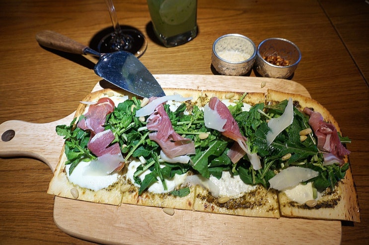  세종브런치 / 세종파티룸 ) 아퀴진 ! 낭만과 품격이 어우러진 곳. 나성동 맛집 인정!