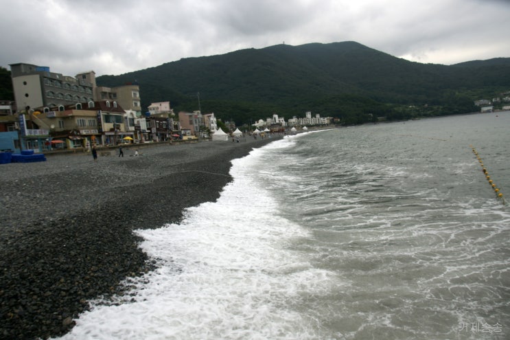  학동 몽돌해수욕장과 학동 주차장 탐방 - 거제송송