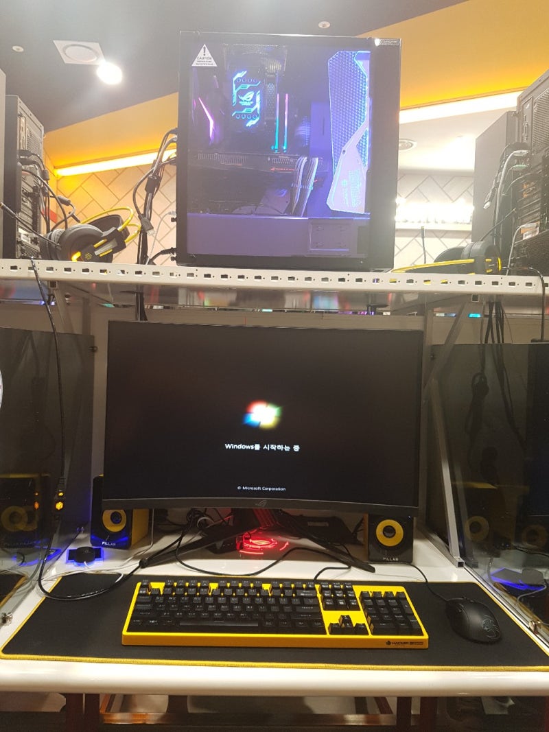 강남 피씨방 <게임이너스 e-sport Arena> 고사양 PC방 : 네이버 블로그