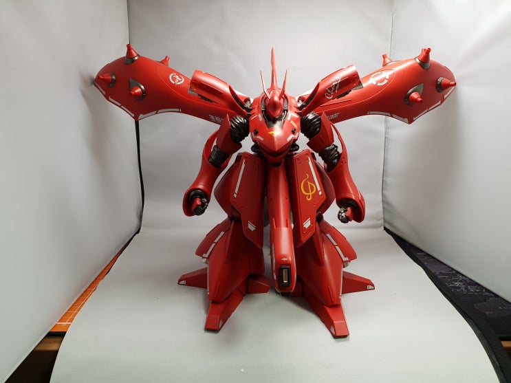  RE 1/100 나이팅게일