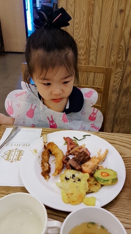 유치원앞치마 부직포일회용앞치마 캐프런 키즈 이쁜앞치마
