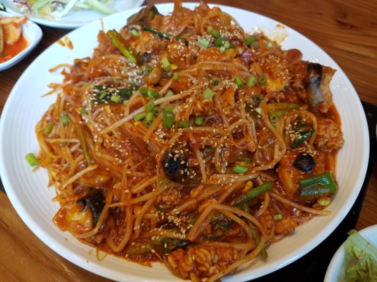  중산동아구찜 멸치부터 고래까지~
