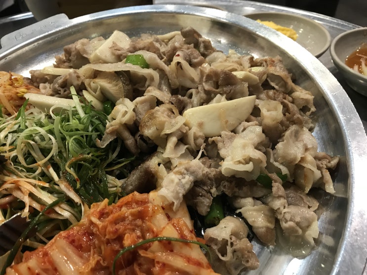  부산진구 서면에 위치한 예담골을 털어봤습니다.
