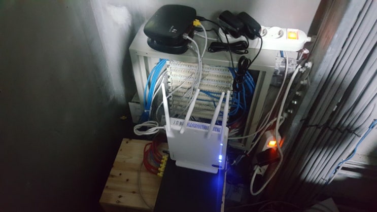  삼성동 랜선 기존선 철거 정리 및 내부구성 작업