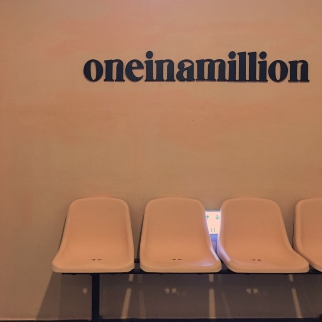 강남역 카페 원인어밀리언 (Oneinamillion)