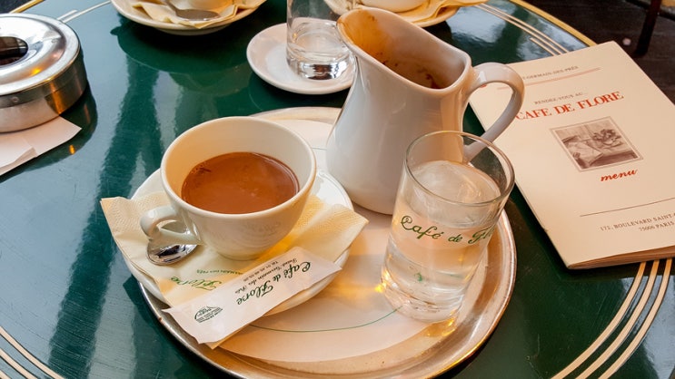  파리 여행, 카페 드 플로르 Cafe de Flore
