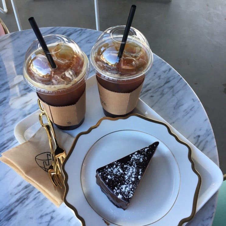  마산 진동 카페, 브리즈 [BREEZE]