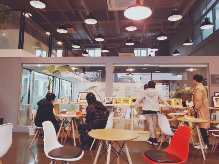 강동구 유기견 분양센터 리본(ReBorn), 꼭 들러보자