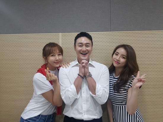 배우 한영, ‘배칠수 전영미의 9595쇼’ 임시 DJ 나섰다