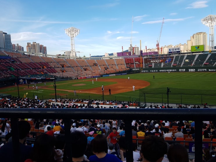  [부산사직야구장]134블럭 1열 시야, 롯데vs SK (12:4 롯데 승)