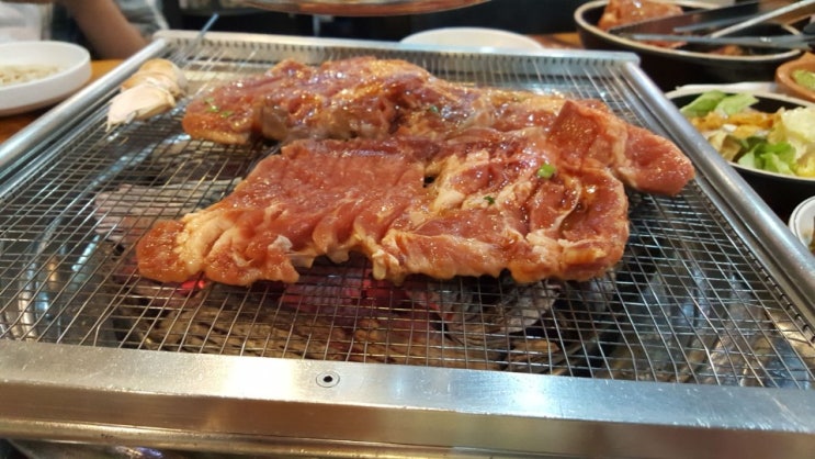  원미동갈비집 맛보러 오세요~