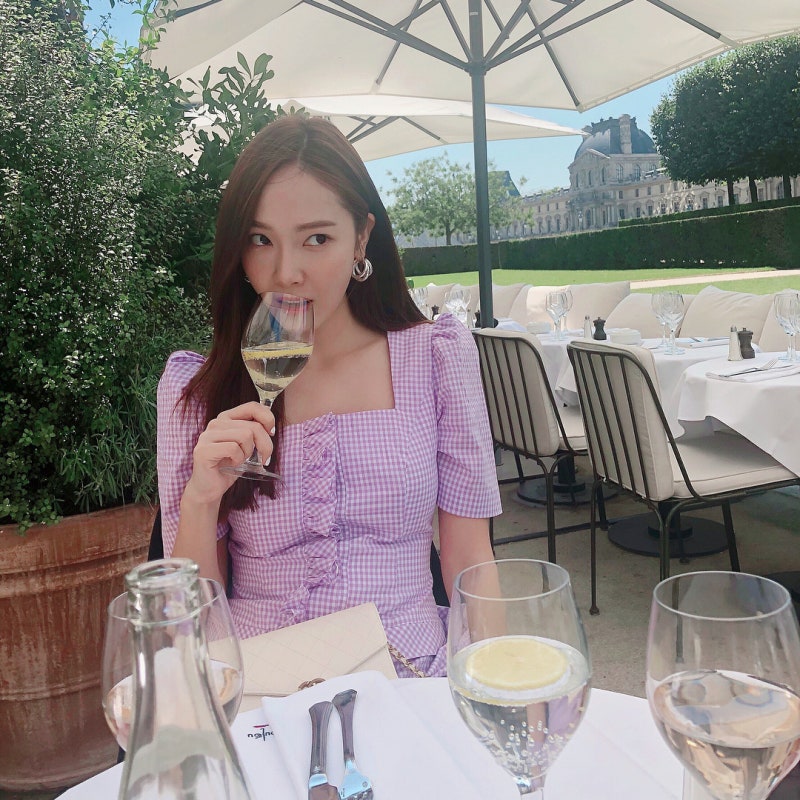 제시카 인스타그램 속 체크원피스, 블랑앤에클레어 / 뷔스티에 원피스 페이우
