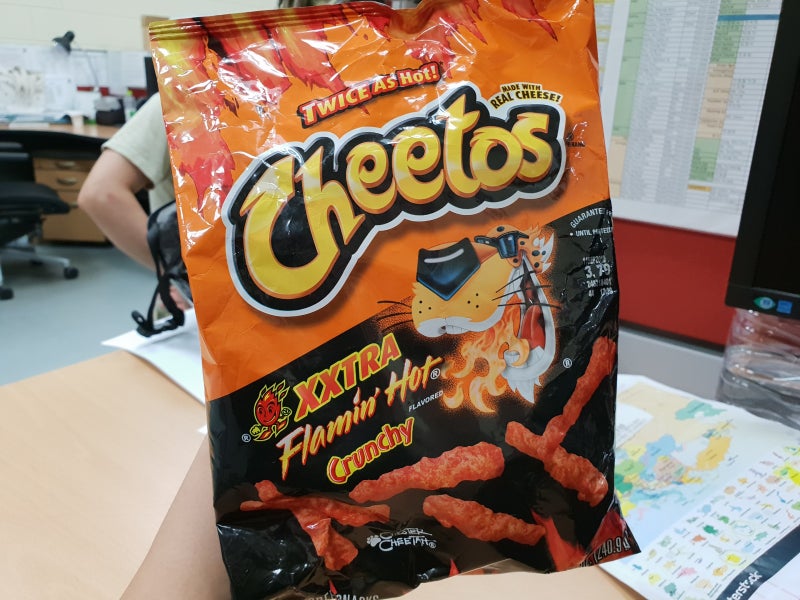 치토스 2배 매운맛(Twice As Hot Cheetos 이게 도대체 무슨 맛이야