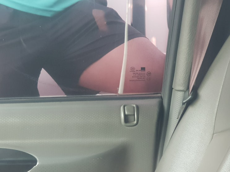  자동차 문 잠김 : 자동차 문 따는 방법