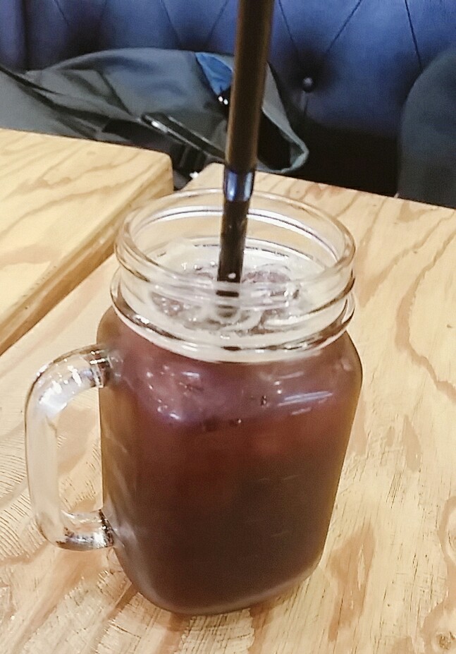  이제 커피는 카페에서 일회용컵 안쓴다?
