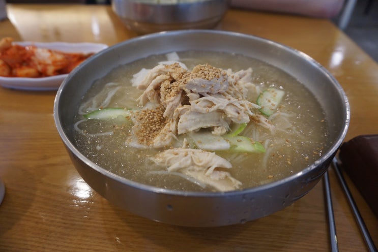  수지 성복동 맛집, 냉면보다 시원한 여름음식 - 미사리 밀빛 초계국수