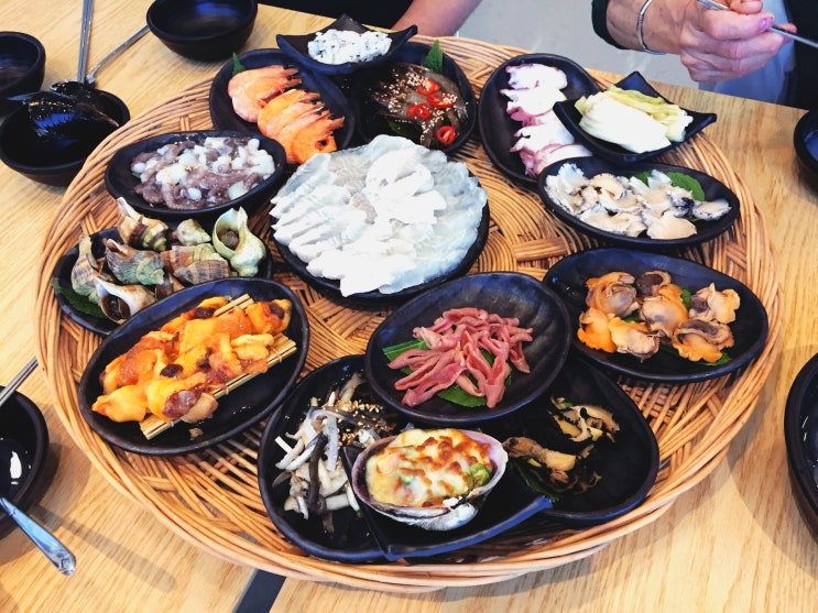  포항 영일대맛집 / 동원해물촌에서 푸짐한 해물 코스