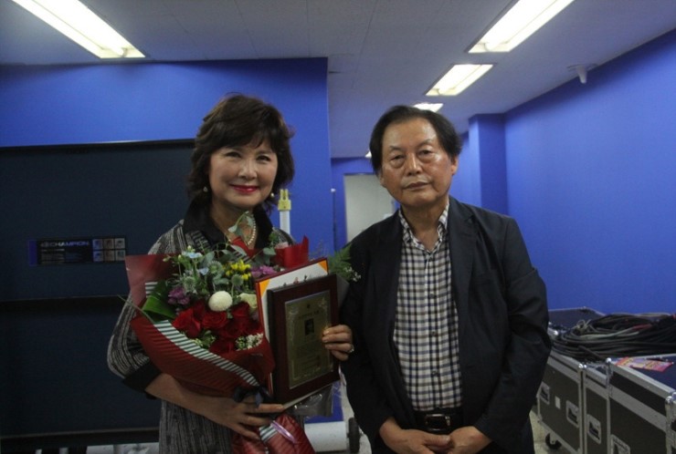  제 6회 도전한국인대상 시상식장에서 만나 본 김혜정 박해미 조승환