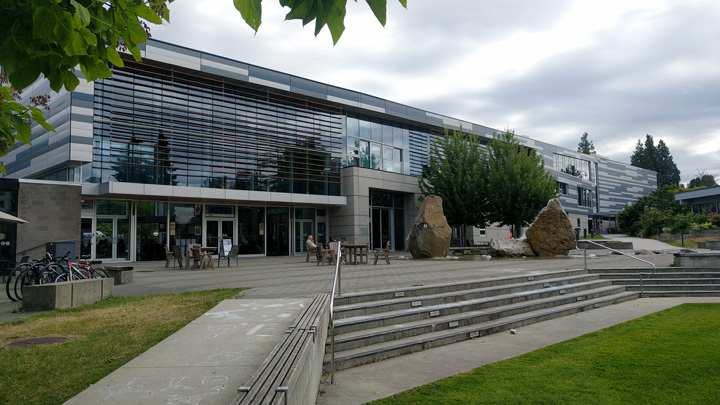  【커뮤니티센터] West Vancouver Community Centre