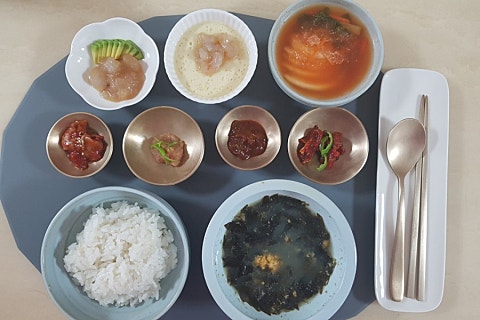 수앤오키친 이미지