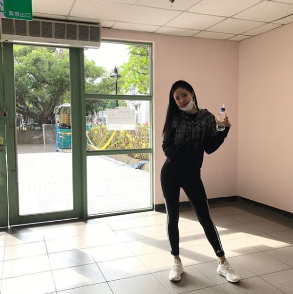 손나은 아디다스 레깅스 사진 & 영상 (feat. 유지어터다이어트 롤 모델 !) : 네이버 블로그 손나은 아디다스 레깅스 사진 & 영상 (Feat. 유지어터다이어트 롤 모델 !) : 네이버 블로그