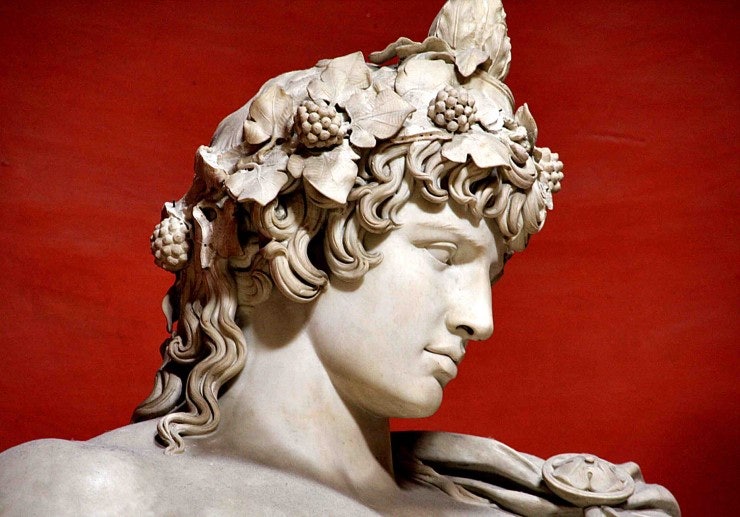 안티누스 브라스키(Antinous Braschi), 원형의 방(Sala Rotonda), 피오클라멘티노 박물관, Museii