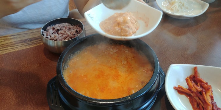  유량동 두반콩 : 아내가 과하게 좋아하는 맛집 두부 전문 식당 : 일요일 점심 방문기