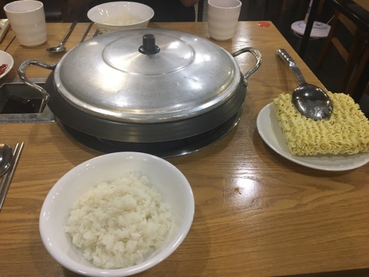  노량진 부대찌개 마마부찌!! 생각 없이 들어 갔다가 웃으며 나온 곳!!