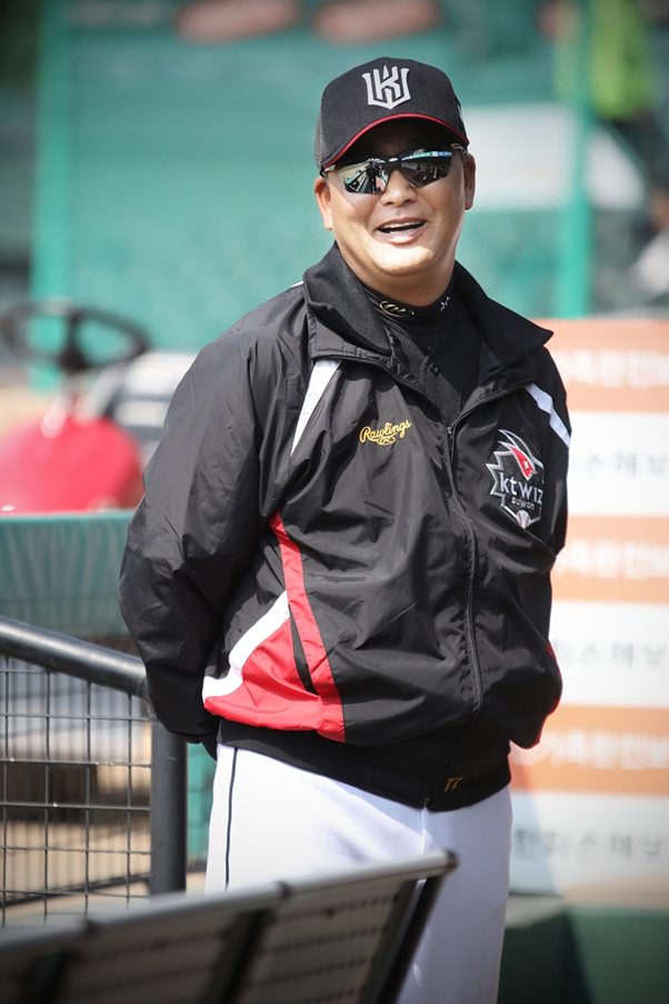 [2018 KBO 전반기 팀 결산] 막내 팀의 노인정, KT 위즈