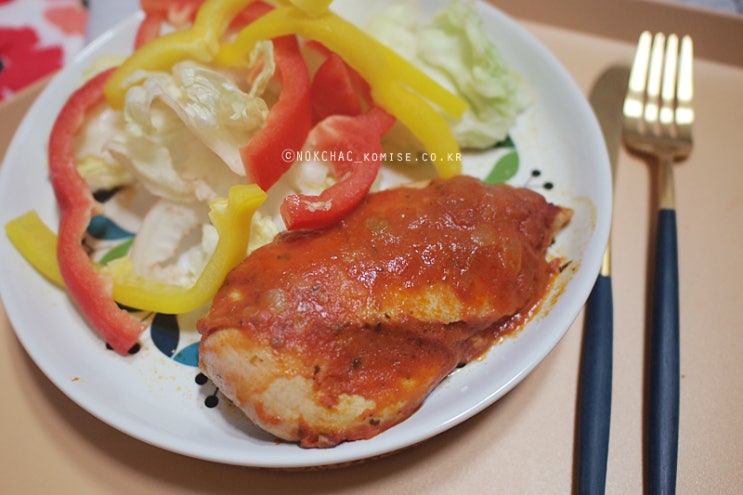 다이어트식단을 위한 촉촉한 닭가슴살 추천 : 바디나인 구현호닭가슴살로 만든 닭가슴살샐러드
