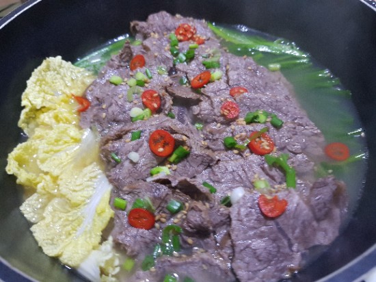  <여름보양식만들기/새댁요리>한우아롱사태수육 맛있게 만들기 &겉절이 소고기수육전골  성공