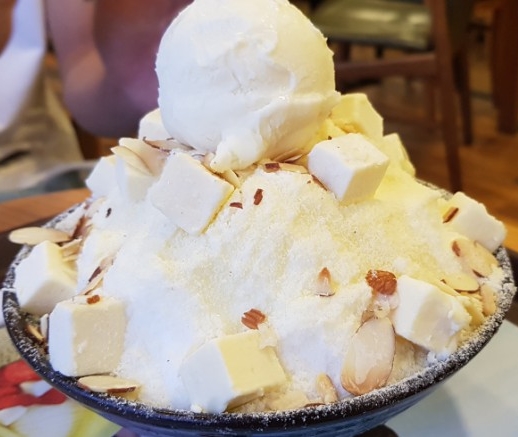  평택 서정동 송탄출장소 빙수 디저트 카페맛집에서 치즈설빙 먹방했어요~