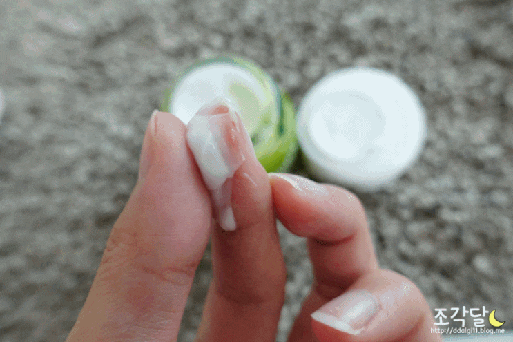  후르디아 아보카도 릴리프크림 :: 아보카도 과즙 팡팡 반창고크림