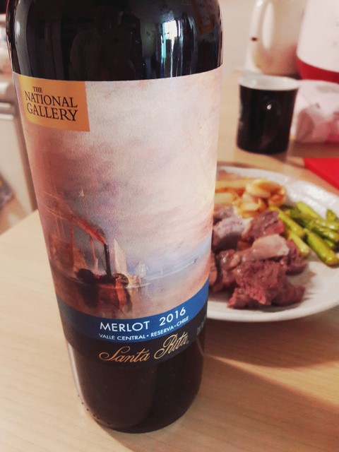 오늘의 와인 <칠레 santa rita - the national gallery> 오늘의 와인 <칠레 santa rita - the national gallery>