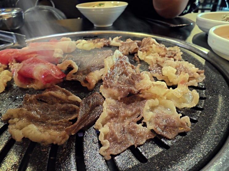  부천회식장소 중동 돌배기집 부천롯데점 차돌박이