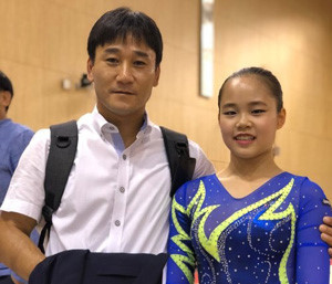  (경축)딸바보 여홍철 경희대 교수의 딸 여서정 경기체고 금메달 획득 쾌거 32년 만에 한국 여자 기계체조