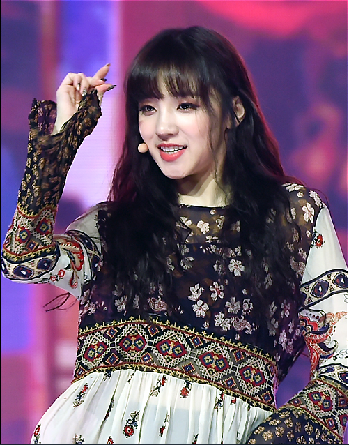 '복면가왕' 여자아이들 우기, '우아한 우기 몸매'