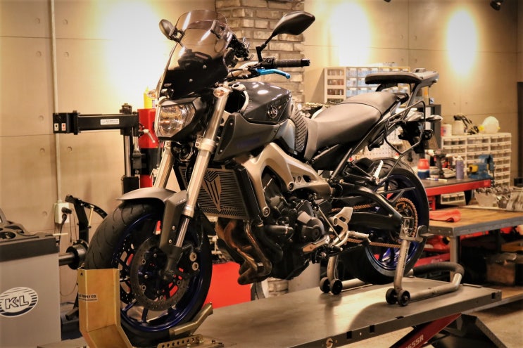  2014년식 야마하 MT-09 작업완료!