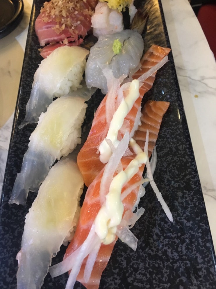  노량진 맛집 : 혼스시 회전 초밥  솔직 후기