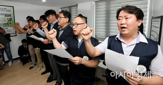  [조하연의 300자 논평] 국민의 목소리에 귀기울이는 정부