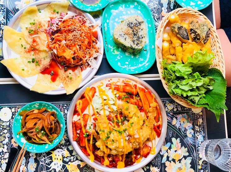  이영자 맛집 리스트에 오른 떡볶이집 - 서촌 남도분식
