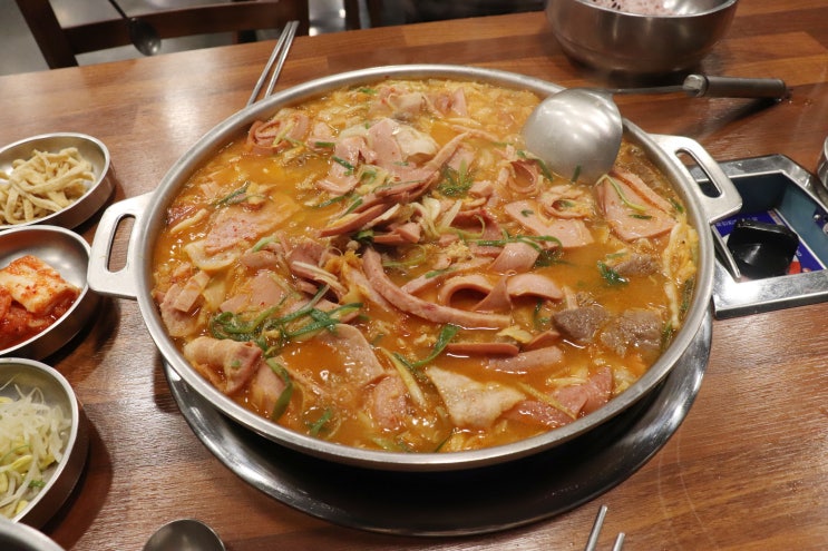  만수동 맛집 서비스,맛 모두 굿! 손군부대찌개
