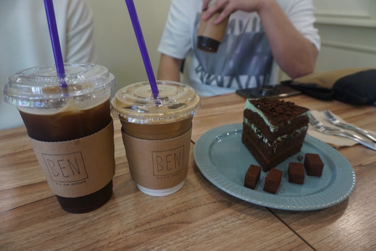 판교 카페, 운중동에 있는 초콜릿과 커피가 맛난 - 벤(BEN)
