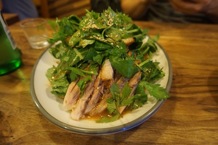  수지 상현동 맛집, 독특한 족발이 있는 배달 되는 - 뽕나무족발 당귀냉채