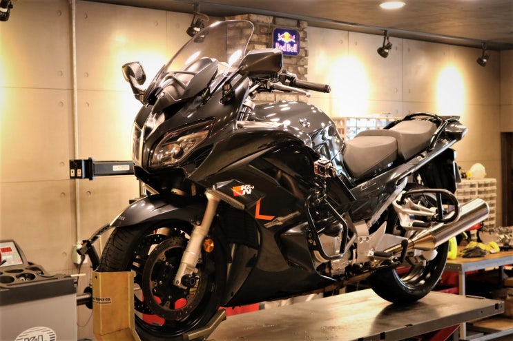  2016년식 야마하 FJR1300 작업완료!