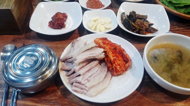 오늘의 런치 <고려보쌈 보쌈정식> 오늘의 런치 <고려보쌈 보쌈정식>