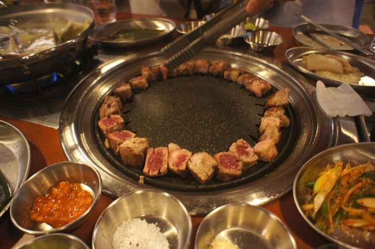  선릉역 고기집 고기 시키면 조개탕주는 선릉역 삼겹살 봉우이층집
