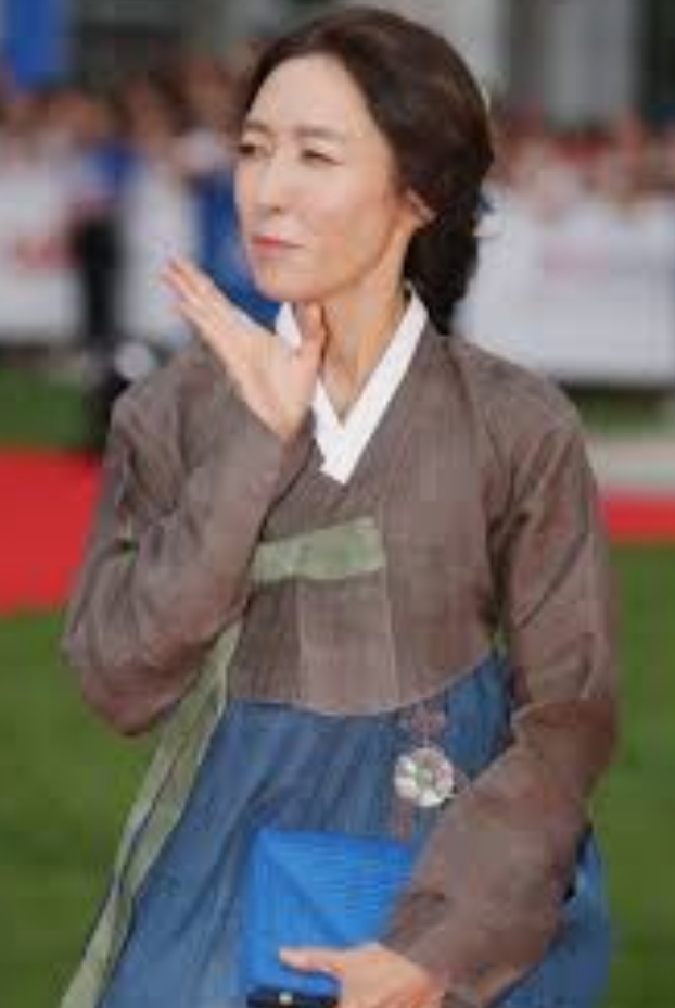 특수부 자료를 보유하게 된 경찰 (방은진 자유연애)