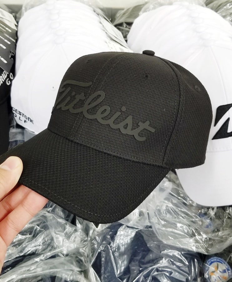  TITLEIST 타이틀리스트, BRICGESTONE 브릿지스톤 모자 입고 !!!!!